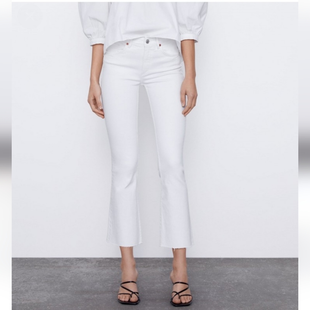 Zara chopped jeans nwt size 4